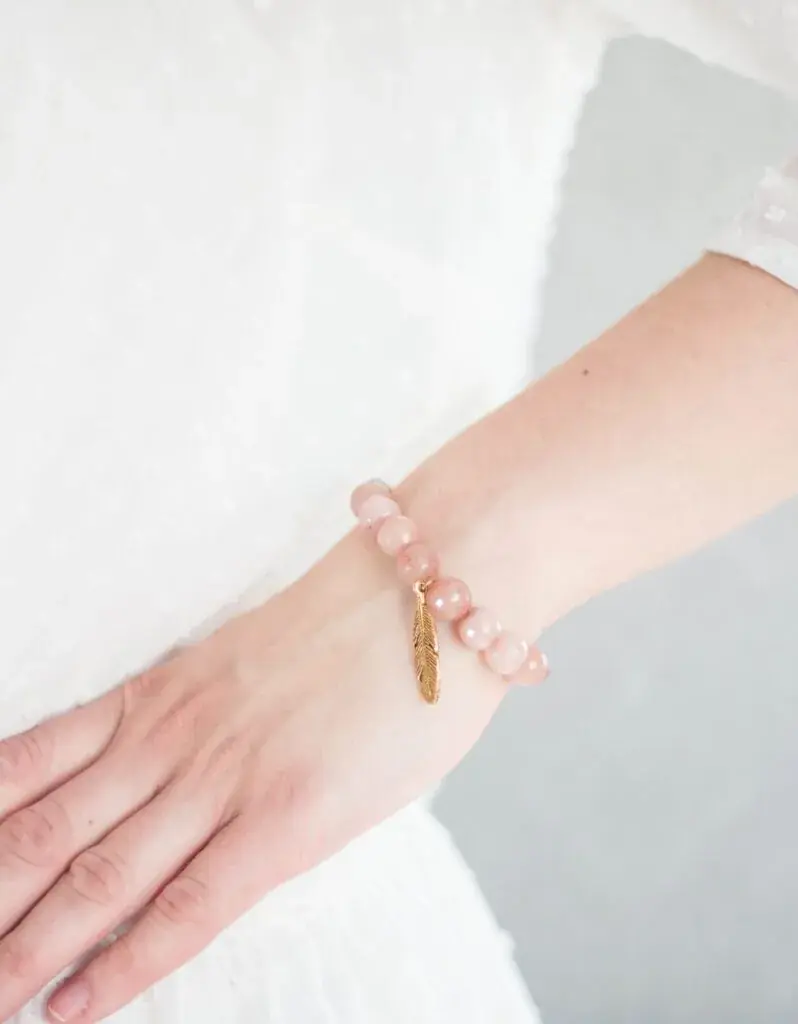 A pearl bracelet.